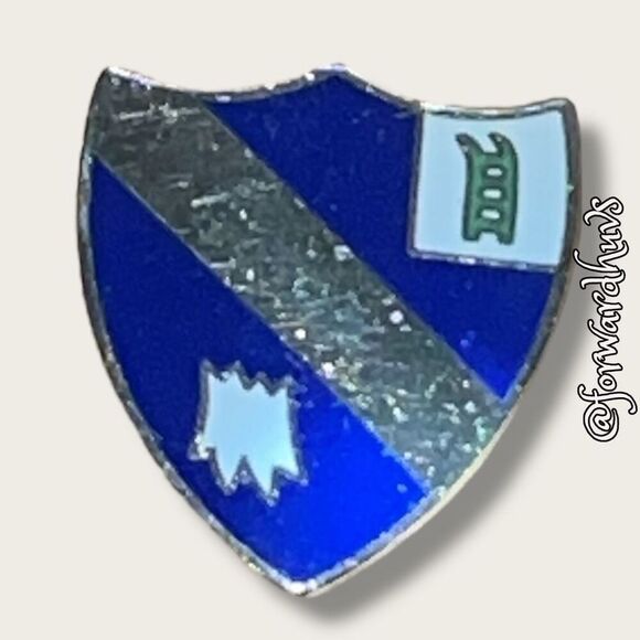 Bundle Sale 3 for $15 | Silver Tone Shield Pin - Picture 1 of 7